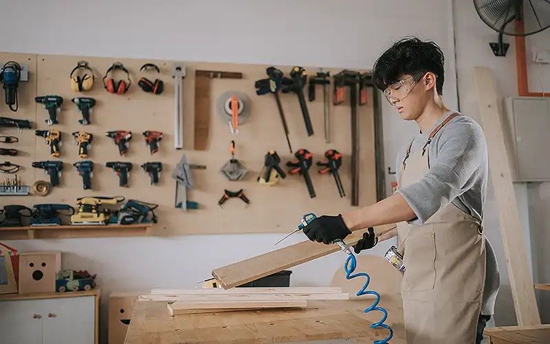 Skilled Migration to Australia for Carpenters and Welders